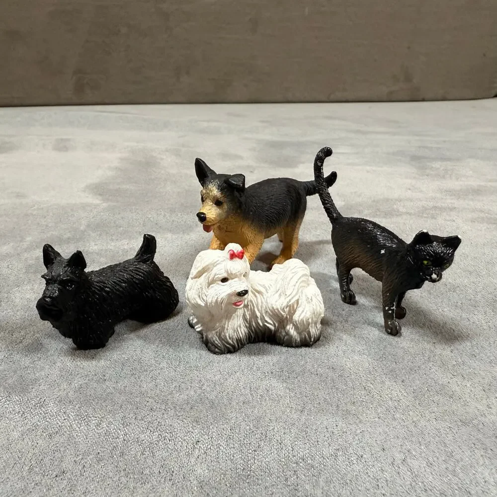 Lot 4 Animals Dogs Cat Maltese Scottish Terrier German Shephered Puppy Burmese